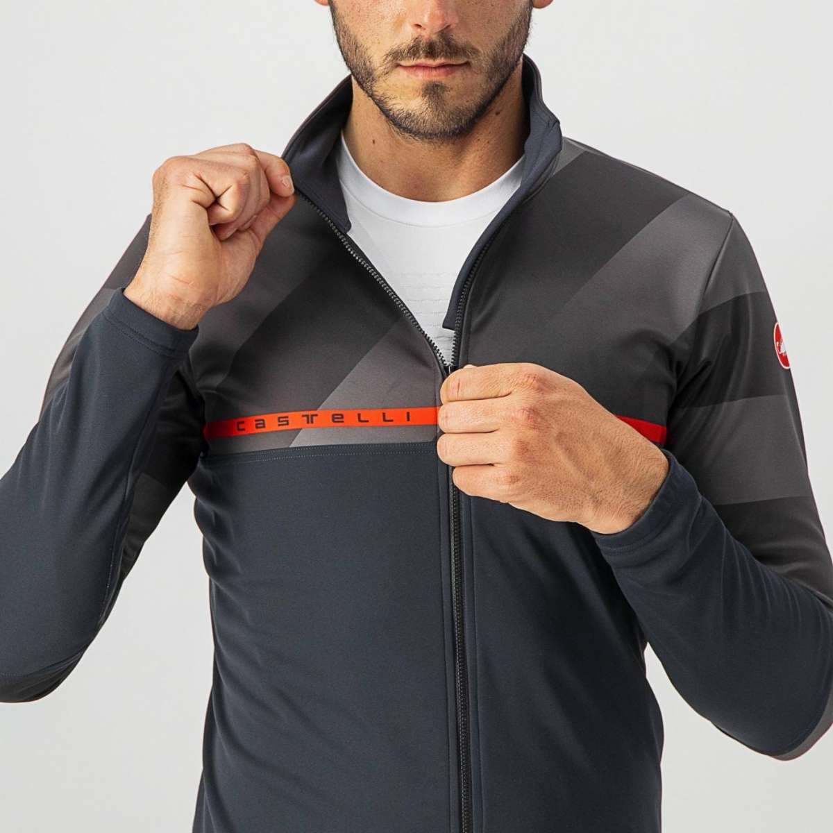 VESTE FINESTRE | Castelli