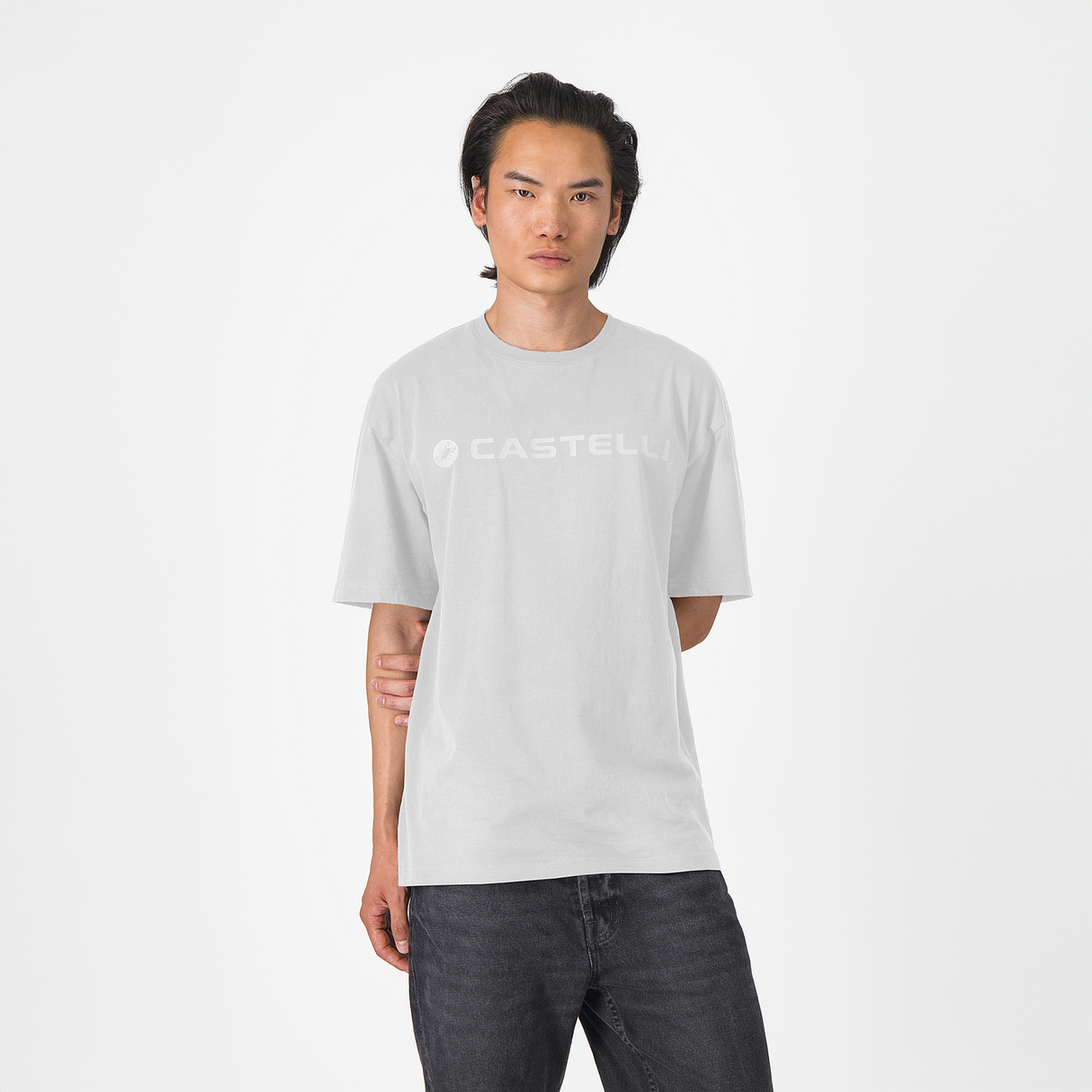 CAMISETA CON LOGOTIPO EN TONO