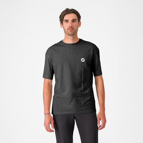 CAMISETA CON LOGO DE INNOVACIÓN