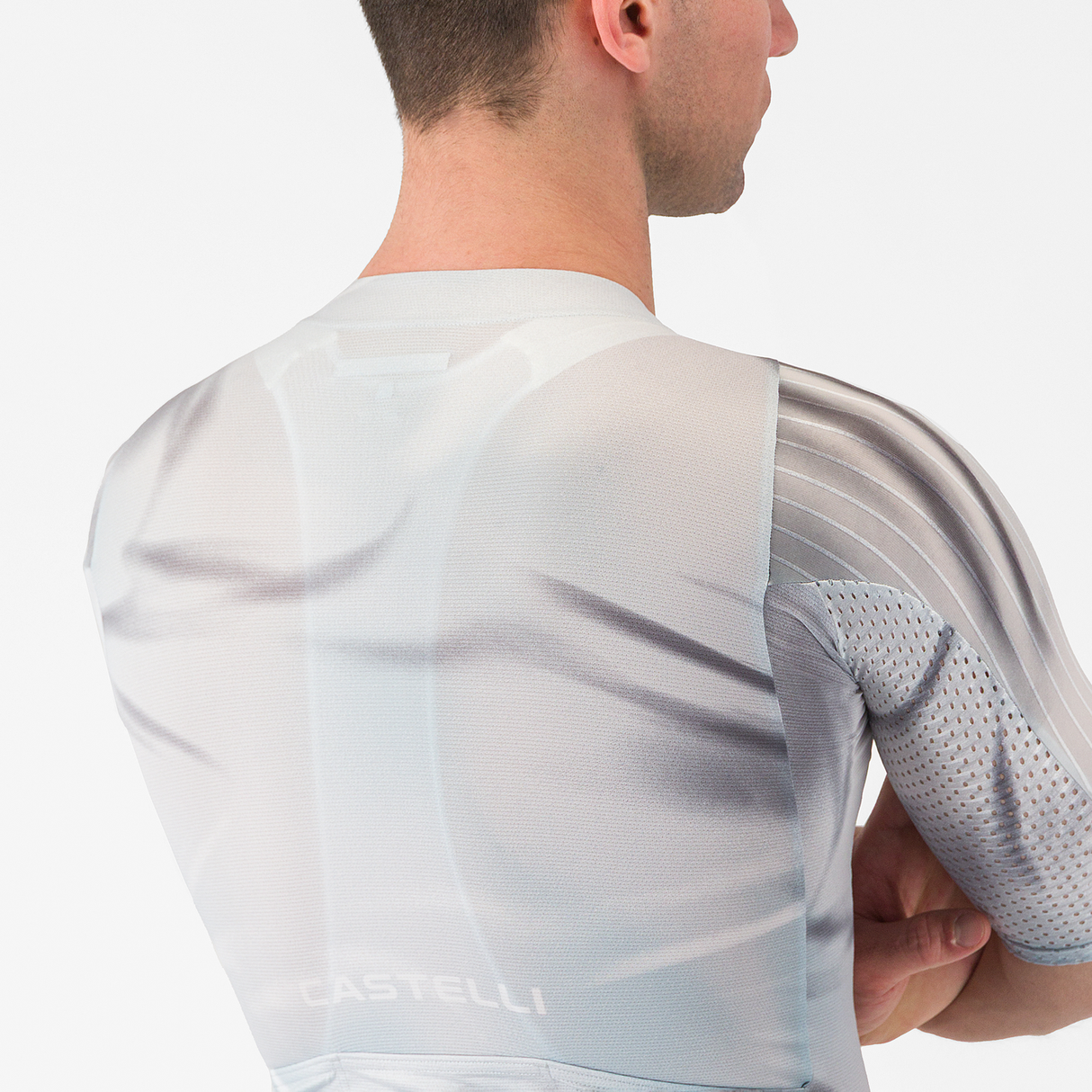 CAMISETA AERO RACE 8S
