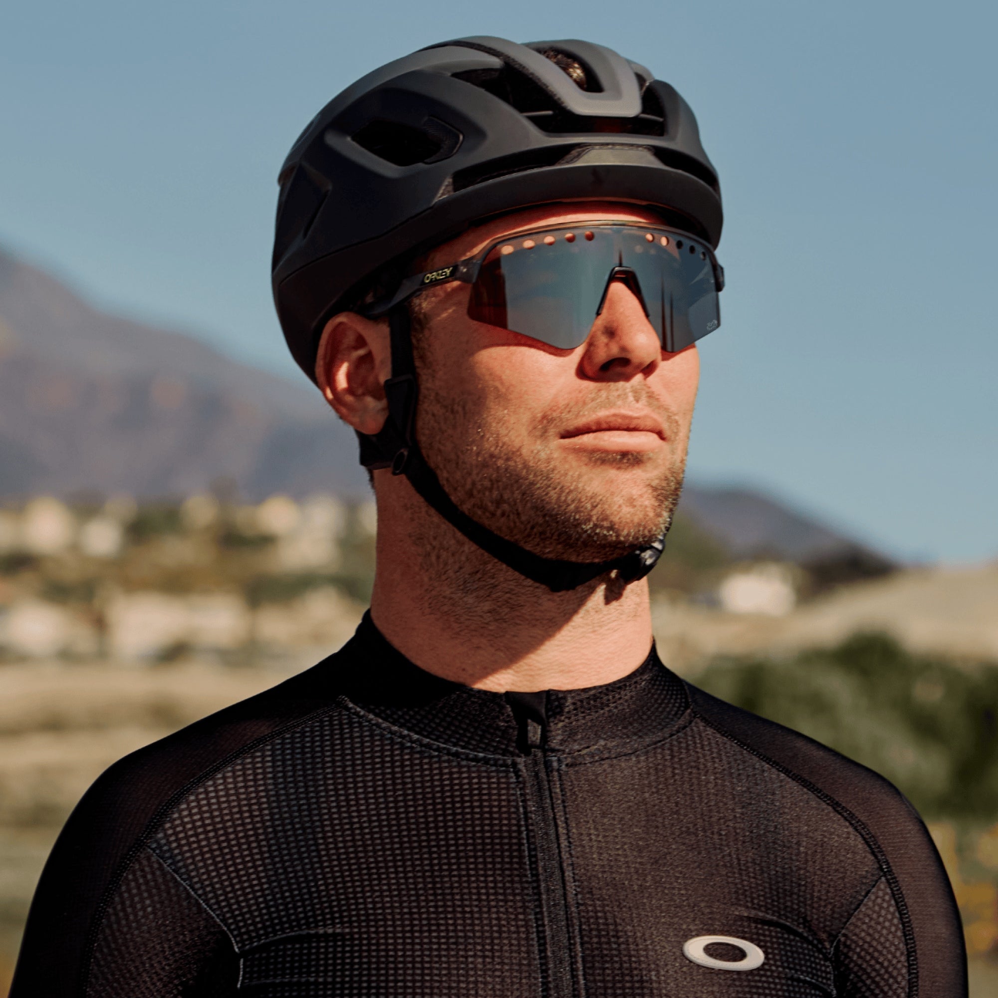 ウェア OAKLEY Sutro Lite Sweep Oakley Sutro Lite Sweep - Prizm - Lunettes vélo | Hardloop