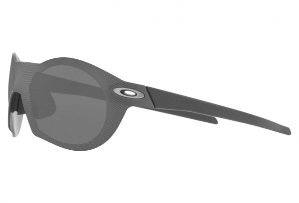 Image Re : Subzero | Oakley /// Triathlon Store