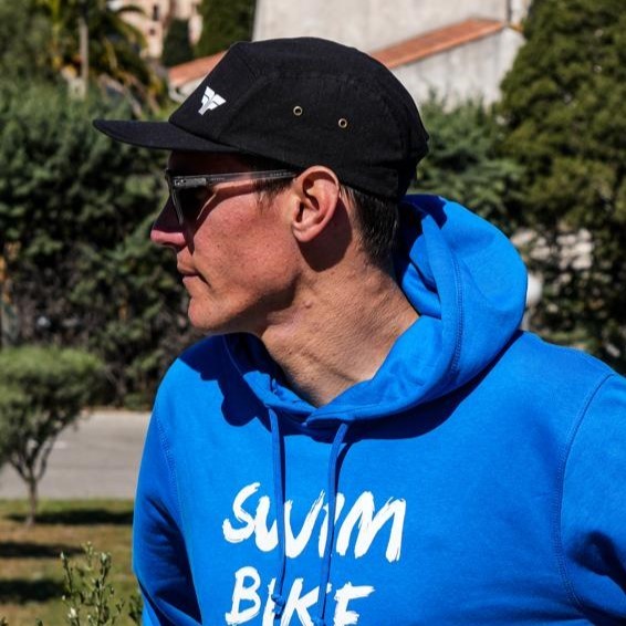 Image Casquette Triathlon Store Canva | Triathlon Store /// Triathlon Store