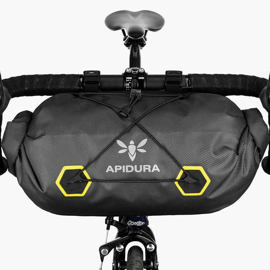 Image Expedition Handlebar Pack 14l | Apidura /// Triathlon Store