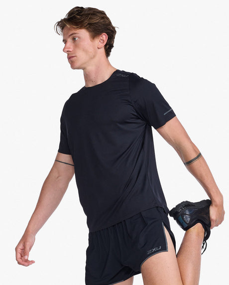 Image Light Speed Tech Tee - Homme | 2xu /// Triathlon Store