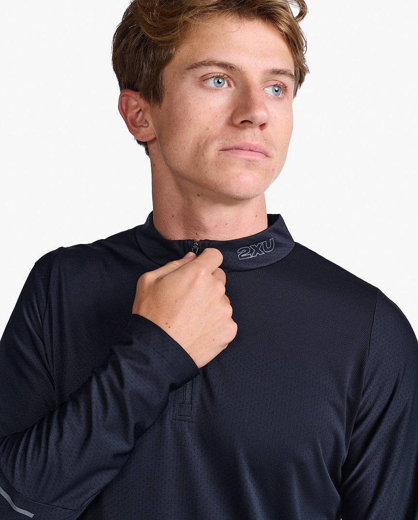 Image Light Speed Tech 1/4 Zip - Homme | 2xu /// Triathlon Store