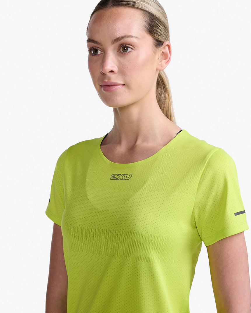 Image Light Speed Tech Tee - Femme | 2xu /// Triathlon Store