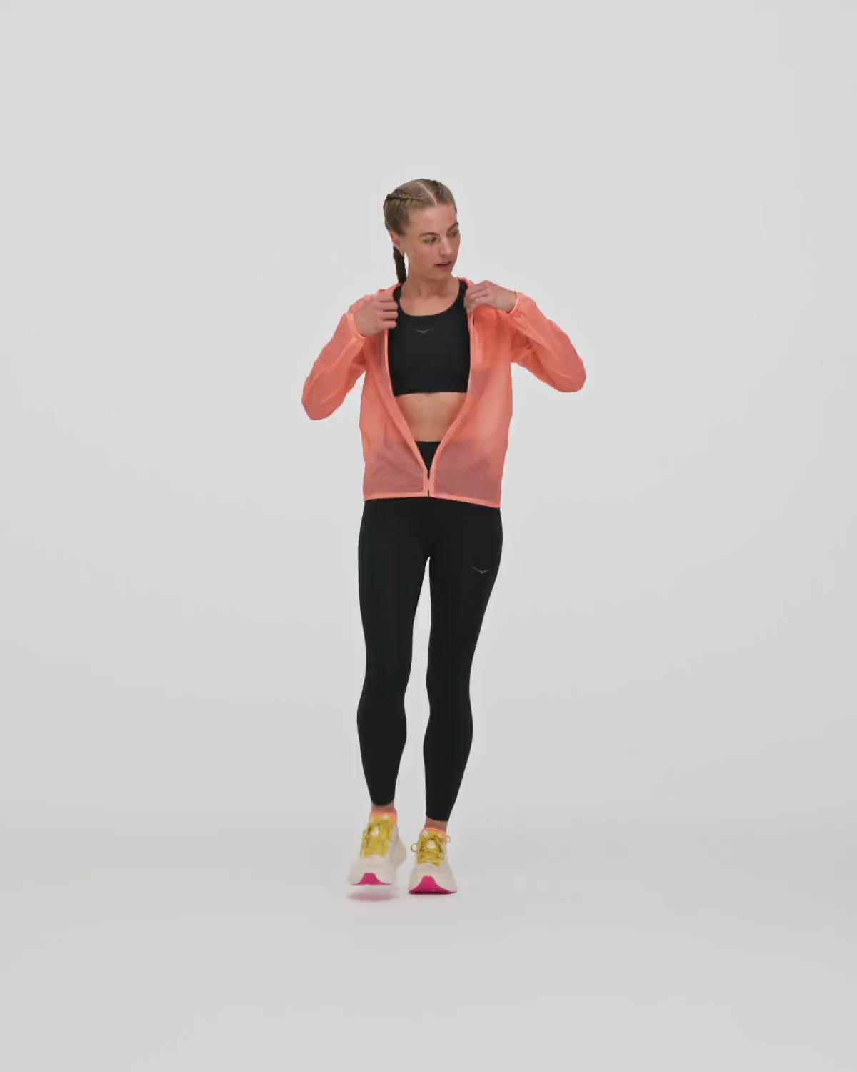 Men's skyflow windbreaker | hoka